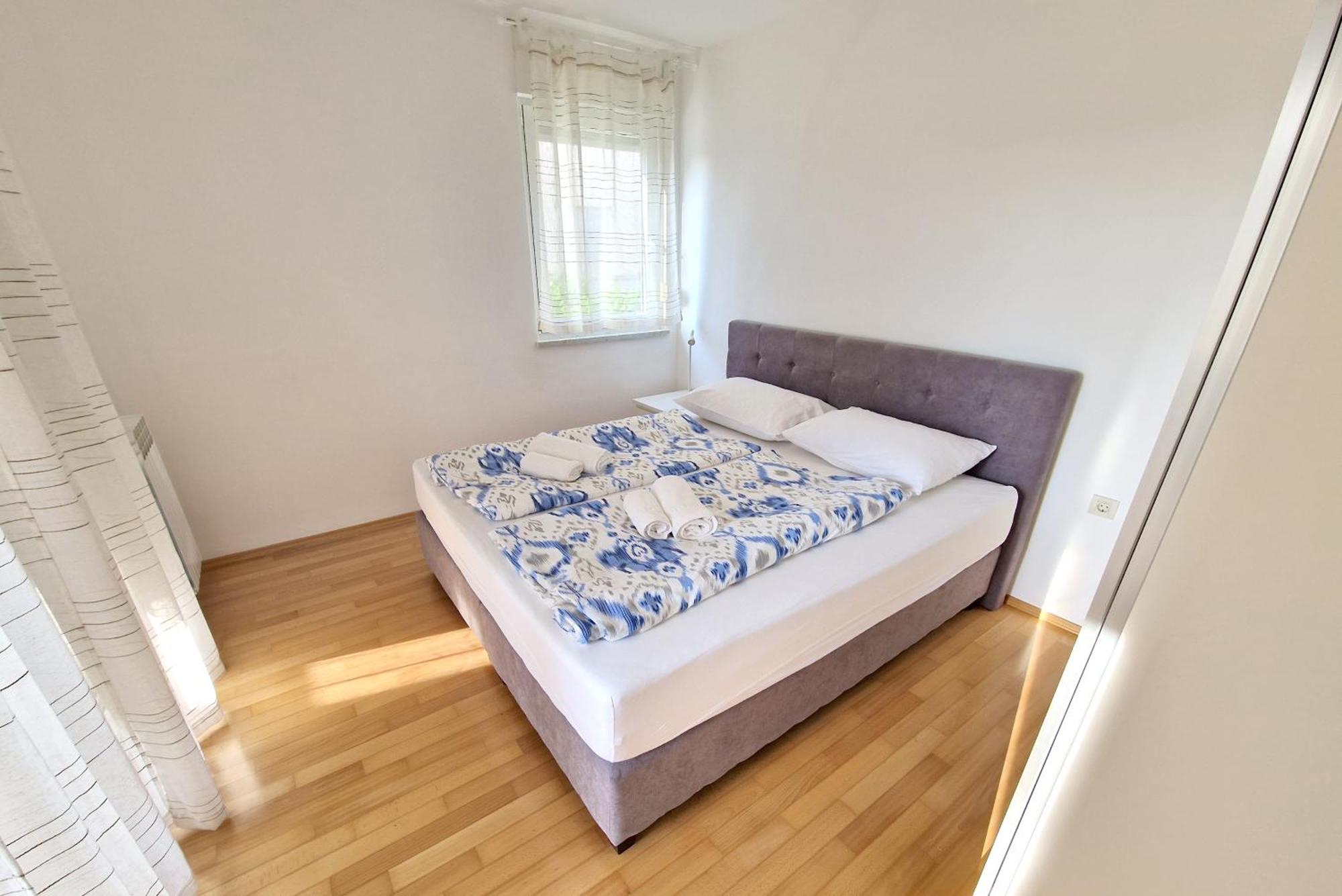 Apartments Vedran Пунат Экстерьер фото