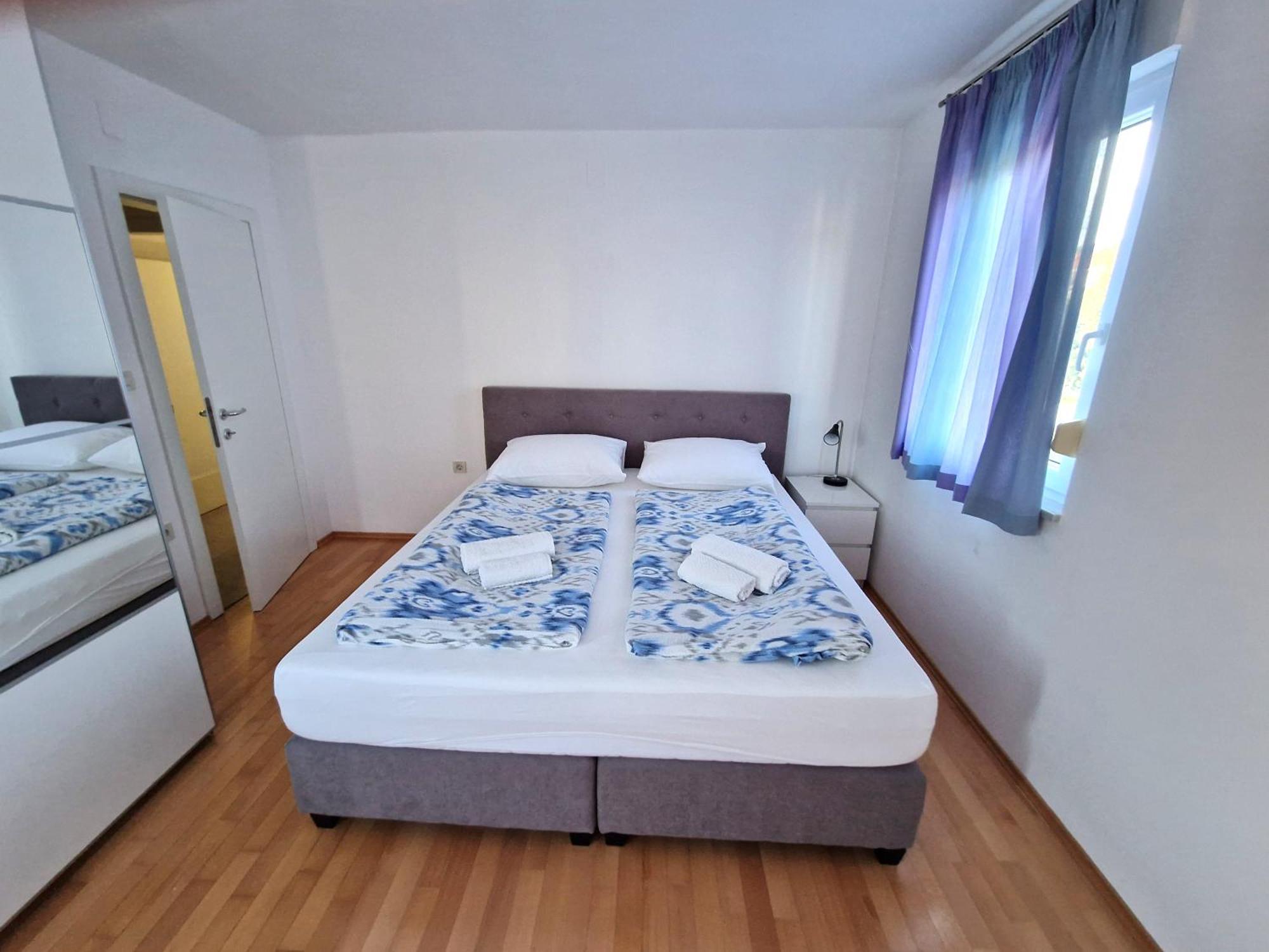 Apartments Vedran Пунат Экстерьер фото