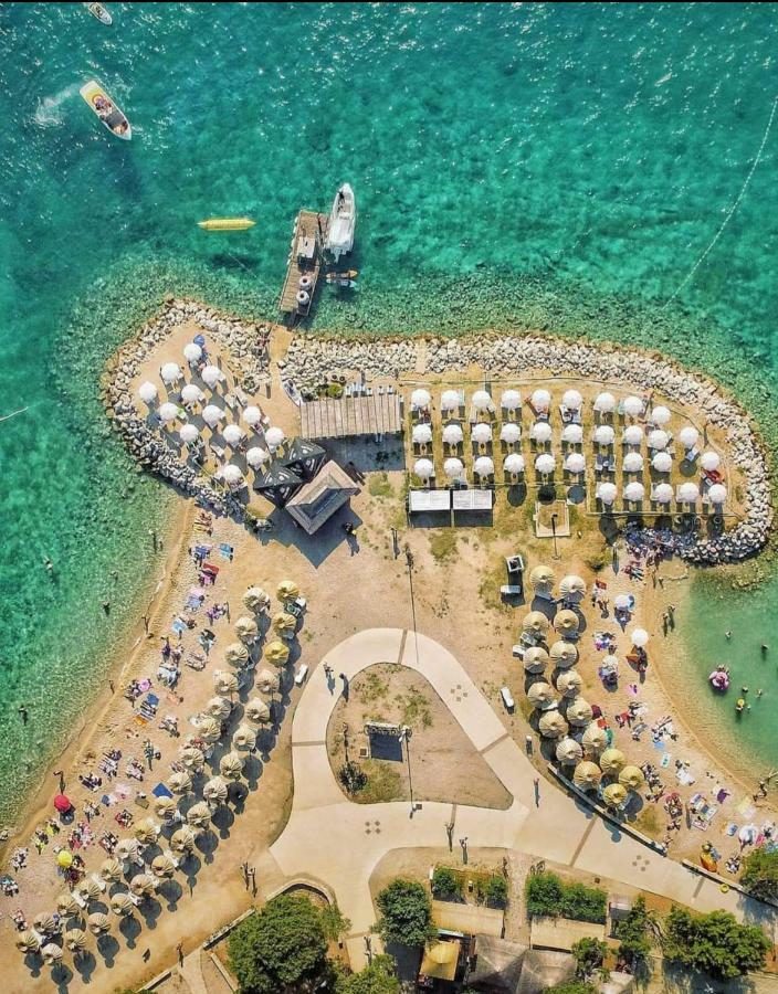 Apartments Vedran Пунат Экстерьер фото